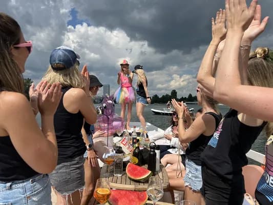 Partyboot Alte Donau — Foto 7