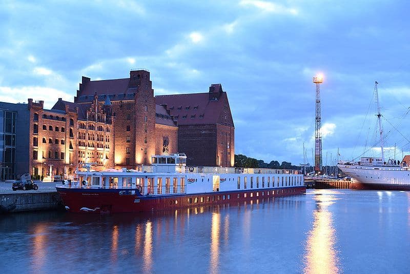 MS Katharina von Bora - Baujahr 2000